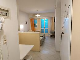 Renia Studios