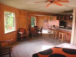 Hix Island House
