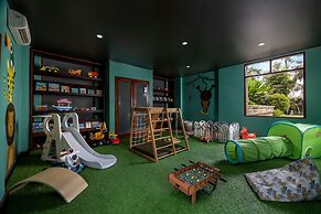 The Ubud Village Resort & Spa