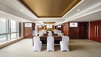 Paramount Gallery Hotel