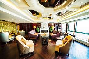 Paramount Gallery Hotel