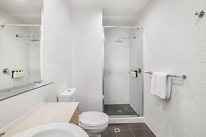 Adina Apartment Hotel Perth - Barrack Plaza