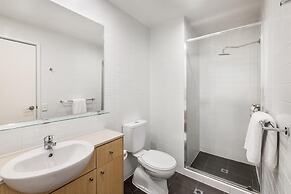 Adina Apartment Hotel Perth - Barrack Plaza