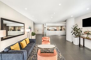 Adina Apartment Hotel Perth - Barrack Plaza