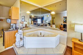 Clarion Pointe