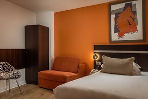Hotel Arc de Triomphe