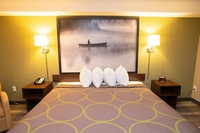 Super 8 by Wyndham Mississauga