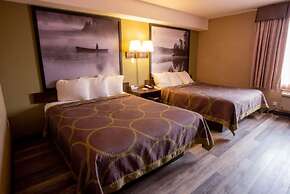 Super 8 by Wyndham Mississauga