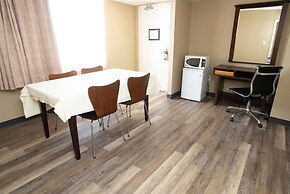 Super 8 by Wyndham Mississauga