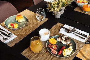 Best Western Premier Le Masq Hotel