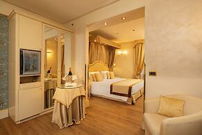 Hotel A LA Commedia
