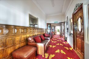 Diamond Hotel