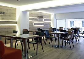 Amazon Hotel