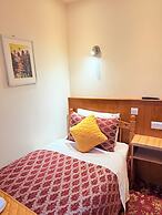 Albro House Hotel