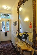 Albro House Hotel