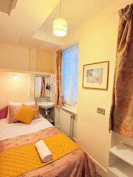 Albro House Hotel