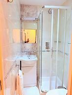 Albro House Hotel
