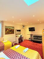 Albro House Hotel