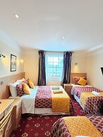 Albro House Hotel