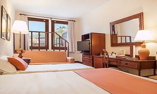 Es Moli Hotel