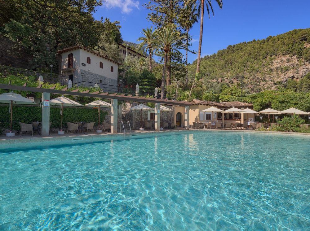 Es Moli Hotel