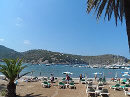 Es Moli Hotel