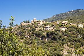 Es Moli Hotel