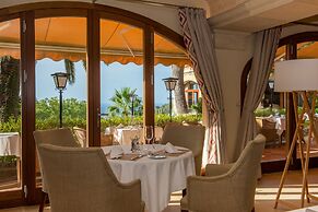 Es Moli Hotel