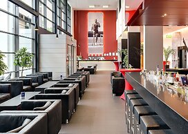 NOVINA HOTEL Herzogenaurach Herzo Base