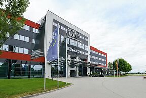 NOVINA HOTEL Herzogenaurach Herzo Base