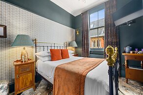 Hotel Clementine
