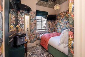 Hotel Clementine