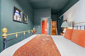 Hotel Clementine