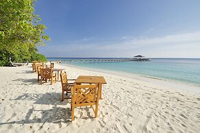 Royal Island Resort & Spa