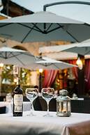 Hotel Los Arcos