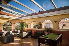 Hotel Los Arcos