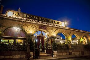 Hotel Los Arcos