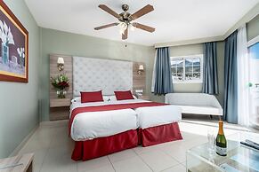 Hotel Los Arcos