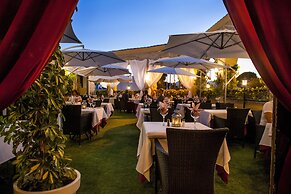 Hotel Los Arcos