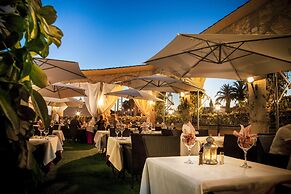 Hotel Los Arcos
