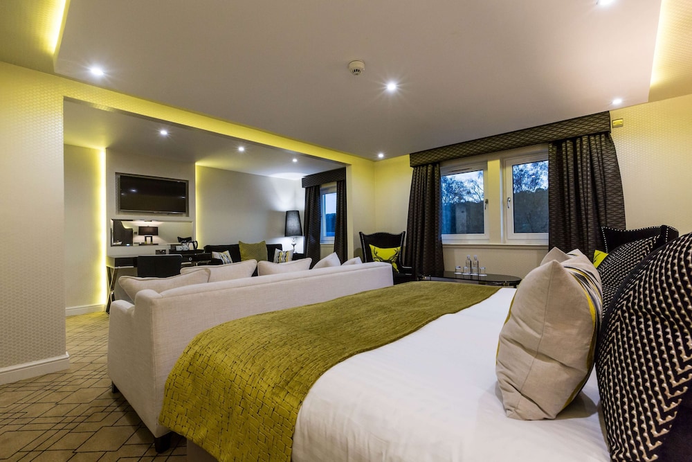 Gleddoch Golf & Spa Resort
