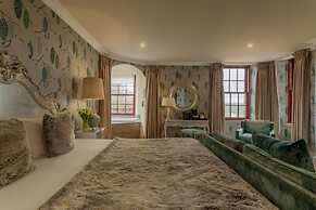 Gleddoch Golf & Spa Resort