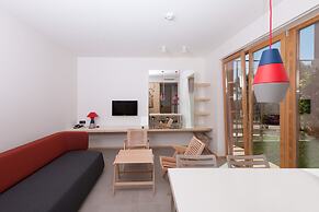 Maistra Select Amarin Resort