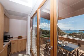 Maistra Select Amarin Resort