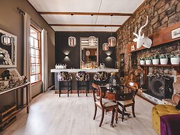 Lairds Lodge