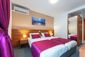 Hotel Komodor