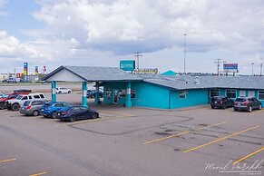 Empire Inn & Suites