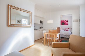 Barry Hall Apartments