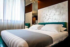 Business Hotel