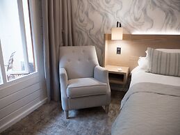 The Kelway Hotel